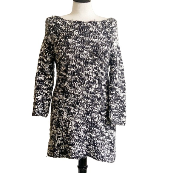 Ann Taylor Women's Gray Knitted Crew Neck Knit Sweater Small - Picture 1 of 8